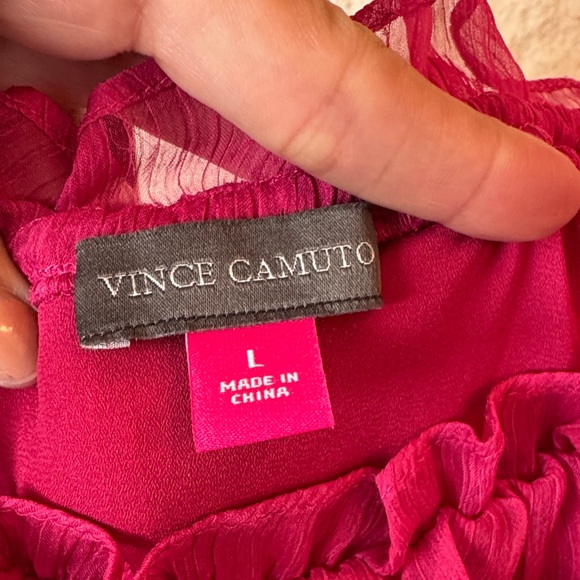 Chic Fuchsia Ruffled Blouse - Picture 3 of 4